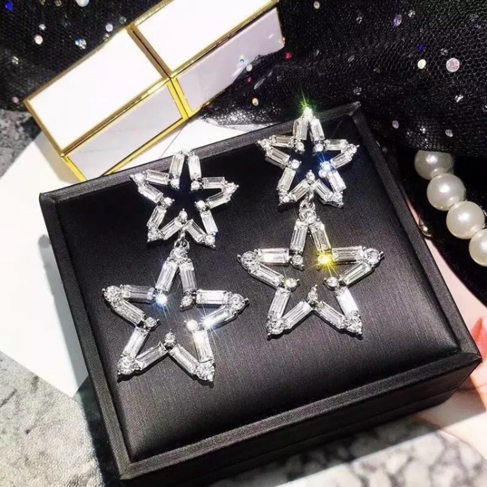 Big Star Rhinestone Party Earrings - Picture 1 of 4